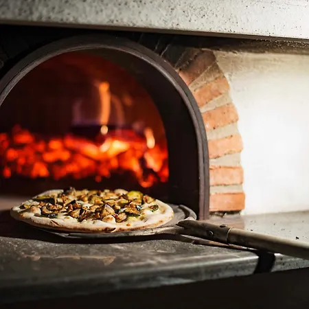 Villa Mimosa Rustic Elegance Views & Pool