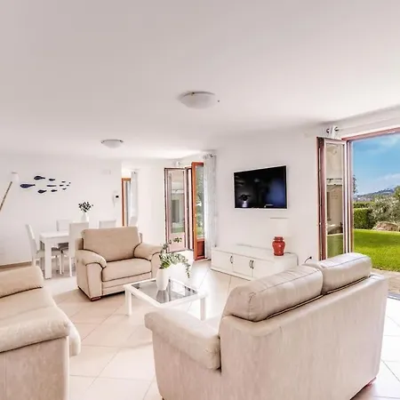 Mimosa Rustic Elegance Views & Pool * Massa Lubrense