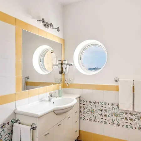 Villa Mimosa Rustic Elegance Views & Pool Massa Lubrense