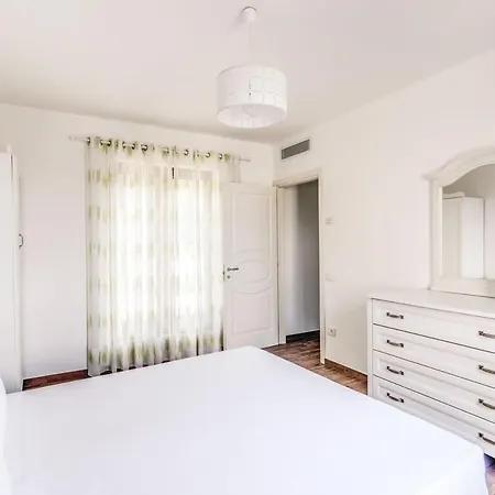 Villa Mimosa Rustic Elegance Views & Pool *