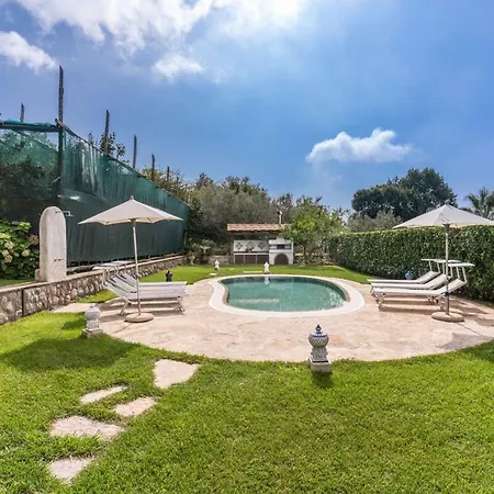 Mimosa Rustic Elegance Views & Pool Villa