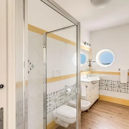 Mimosa Rustic Elegance Views & Pool 빌라