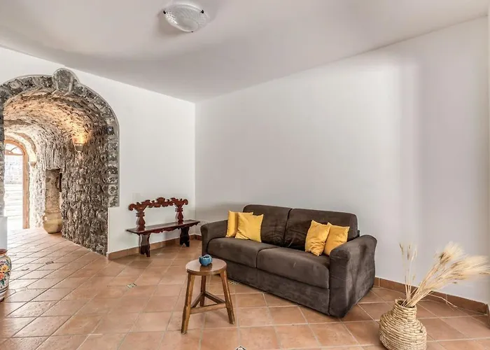 Mimosa Rustic Elegance Views & Pool *